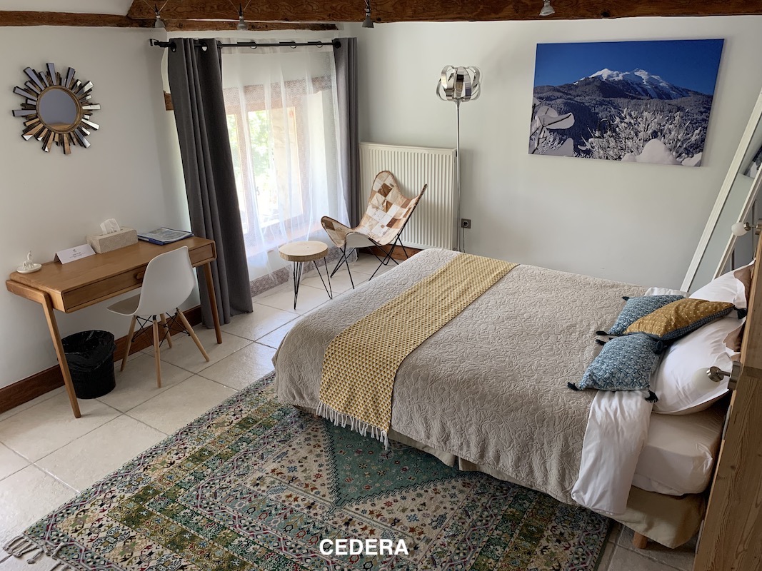 Luxury Farmhouse Guesthouse Cedera Room Undiscovered Mountains.jpeg